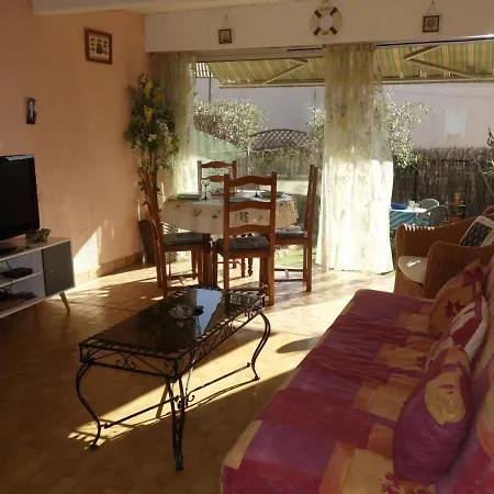 Le Nausicaa By Interhome Apartman Bandol